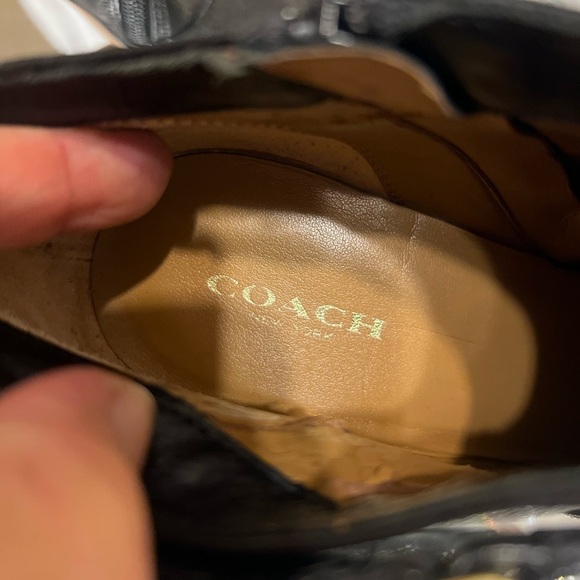 Coach Salene Black Leather Gold Logo Side-Zip Heels Ankle Booties size 7.5 B - Picture 6 of 9